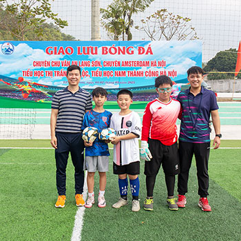 giao hữu bóng đá Pháp ngữ