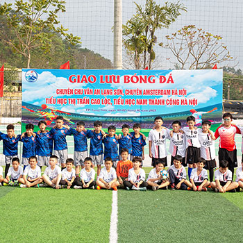 giao hữu bóng đá Pháp ngữ